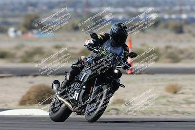 media/Jan-15-2026-Racers Edge (Thu) [[dfebeb70ab]]/3-B Group/Session 2 (Turn 11)/